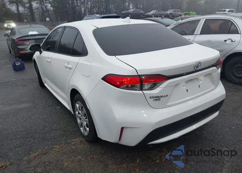 2021 Toyota Corolla Le z USA, uszkodzony, nr VIN JTDEPMAE3MJ155564